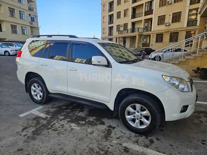 Toyota Land Cruiser Prado 2012, 346,000 km - 2.7 л - Xudat