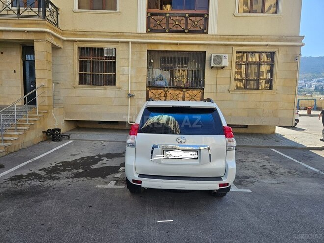 Toyota Land Cruiser Prado 2012, 346,000 km - 2.7 л - Xudat