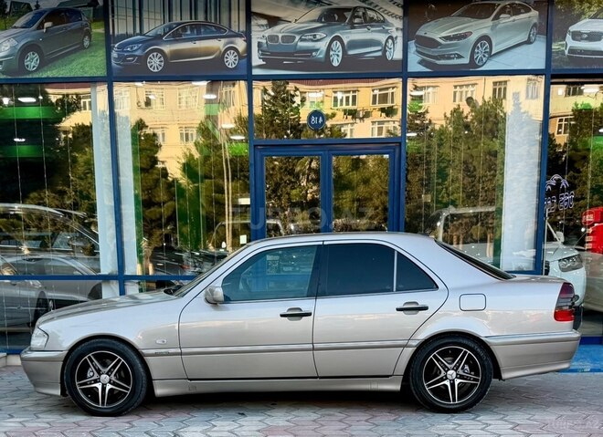 Mercedes C 200 1998, 380,000 km - 2.0 л - Sumqayıt