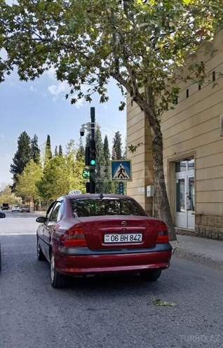 Opel Vectra 1996, 300,000 km - 2.0 l - Ağsu