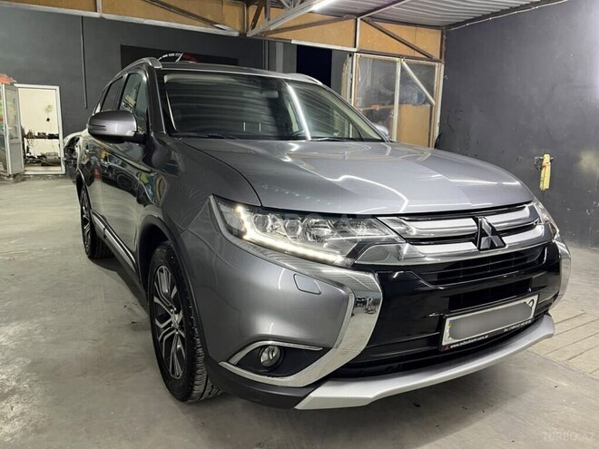 Mitsubishi Outlander 2017, 185,000 km - 2.4 l - Bakı