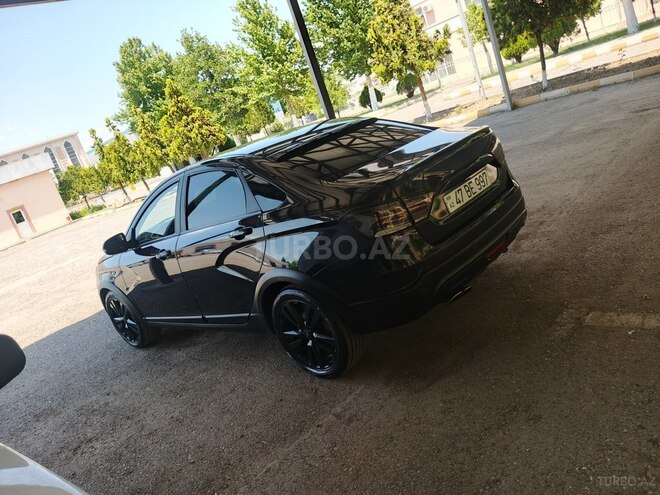 LADA (VAZ) Vesta 2019, 135,000 km - 1.8 l - Naxçıvan