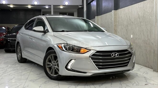 Hyundai Elantra 2018, 133,000 km - 2.0 l - Bakı