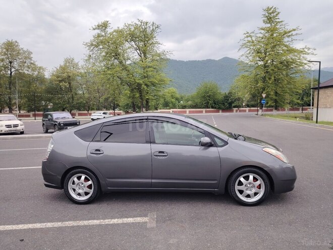Toyota Prius 2007, 310,000 km - 1.5 l - Zaqatala