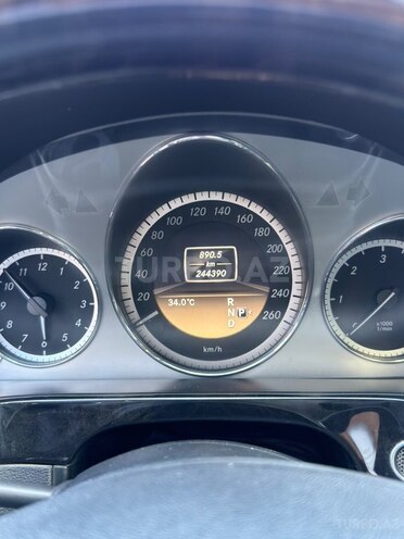 Mercedes E 220 2011, 244,390 km - 2.1 l - Tovuz