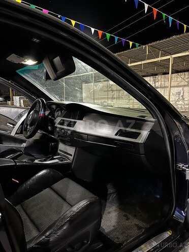 BMW 525 2005, 245,000 km - 2.5 l - Bakı