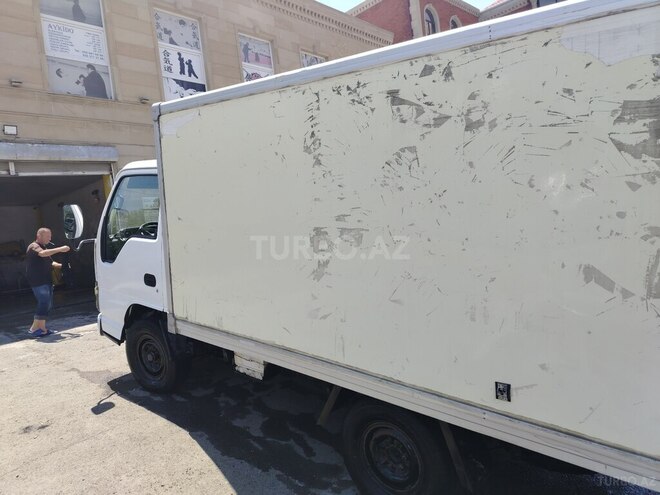 Isuzu NKR 55 L 2007, 220,000 km - 2.8 l - Gəncə