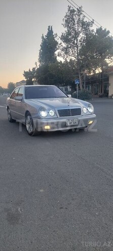 Mercedes E 200 1998, 420,000 km - 2.0 l - Gəncə