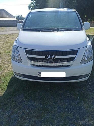 Hyundai H-1 2009, 180,000 km - 2.5 l - Zaqatala