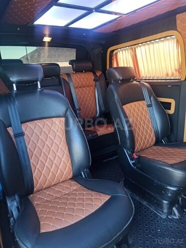Hyundai H-1 2009, 180,000 km - 2.5 l - Zaqatala