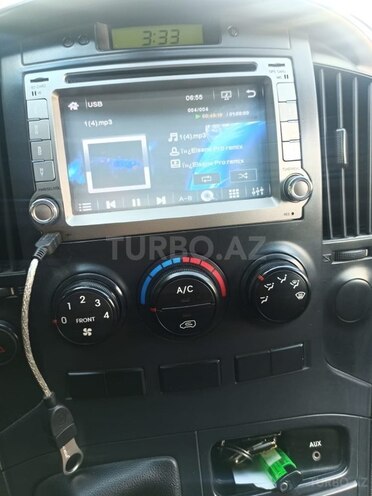 Hyundai H-1 2009, 180,000 km - 2.5 l - Zaqatala