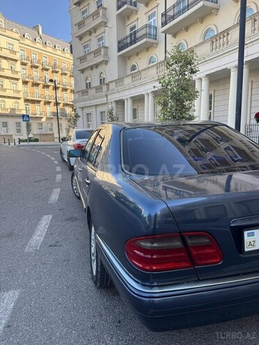 Mercedes E 230 1997, 480,000 km - 2.3 л - Bakı