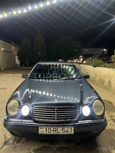 Mercedes E 230 1997, 480,000 km - 2.3 л - Bakı