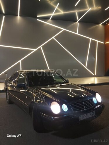 Mercedes E 230 1997, 480,000 km - 2.3 л - Bakı