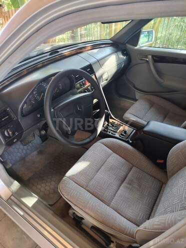 Mercedes C 240 1998, 305,000 km - 2.4 l - Bərdə