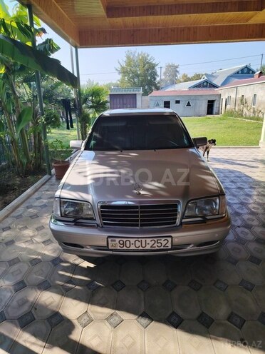 Mercedes C 240 1998, 305,000 km - 2.4 l - Bərdə