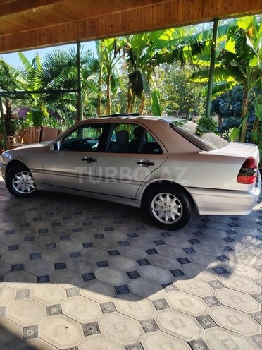Mercedes C 240 1998, 305,000 km - 2.4 l - Bərdə