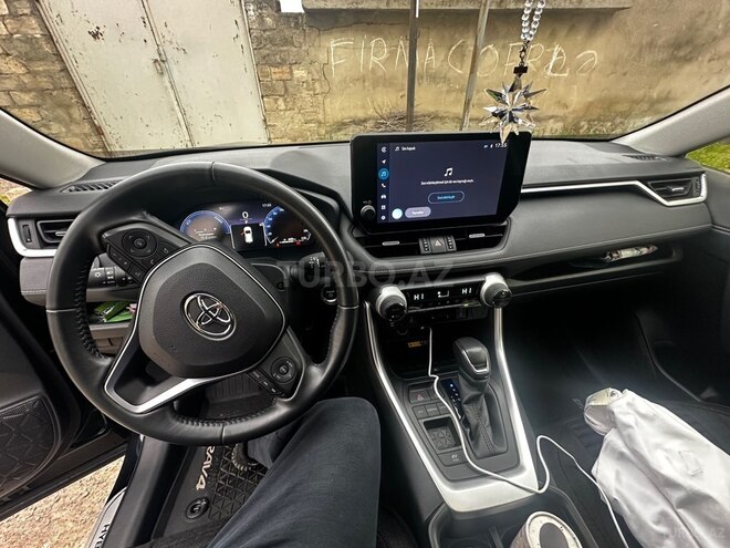 Toyota RAV4 2024, 30,000 km - 2.5 l - Bakı