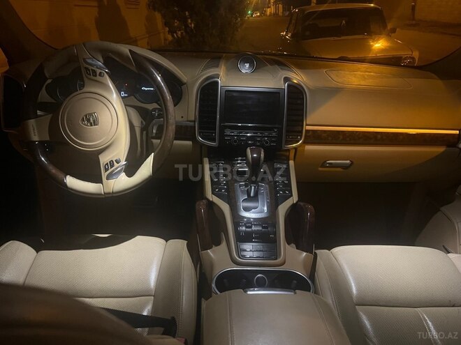Porsche Cayenne Turbo 2011, 202,000 km - 4.8 л - Gəncə