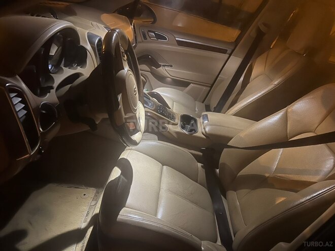 Porsche Cayenne Turbo 2011, 202,000 km - 4.8 л - Gəncə
