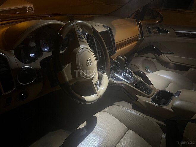 Porsche Cayenne Turbo 2011, 202,000 km - 4.8 л - Gəncə