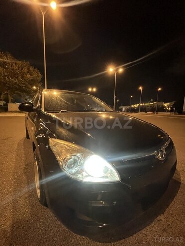 Hyundai i30 2008, 241,000 km - 1.4 л - Bakı