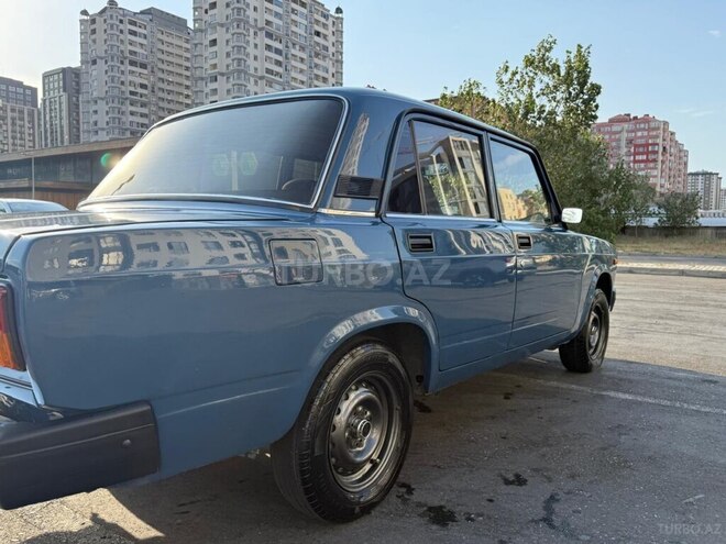 LADA (VAZ) 2107 2009, 70,000 km - 1.7 l - 