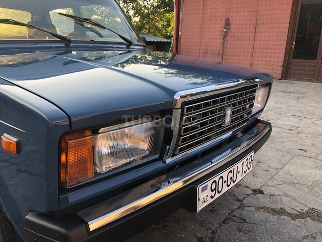 LADA (VAZ) 2107 2009, 70,000 km - 1.7 l - 