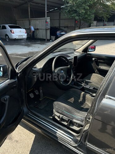 BMW 520 1991, 350,000 km - 2.0 l - Bakı
