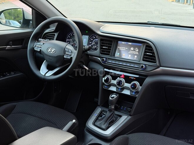 Hyundai Elantra 2019, 152,888 km - 2.0 l - Gəncə