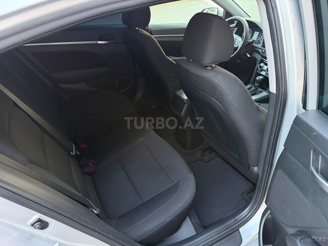Hyundai Elantra 2019, 152,888 km - 2.0 l - Gəncə