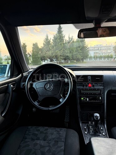 Mercedes C 200 1998, 288,888 km - 2.0 л - Astara