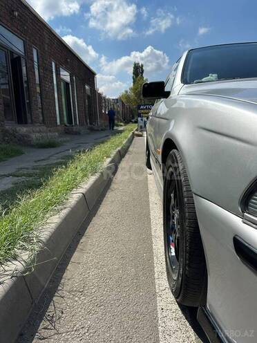 BMW 523 1996, 350,000 km - 2.5 l - Gəncə