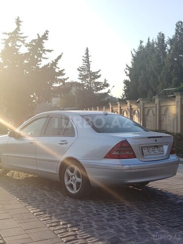 Mercedes C 240 2000, 280,000 km - 2.6 л - Bakı