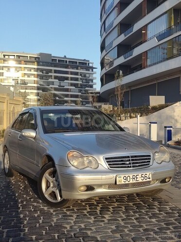 Mercedes C 240 2000, 280,000 km - 2.6 л - Bakı