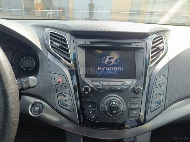 Hyundai i40 2012, 335,000 km - 1.7 l - Bakı