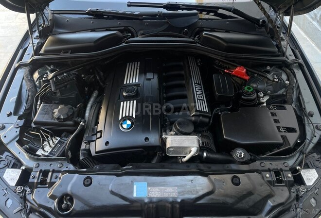 BMW 525 2007, 295,000 km - 2.5 л - Bakı
