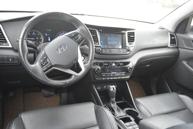 Hyundai Tucson 2016, 212,800 km - 2.0 l - Bakı
