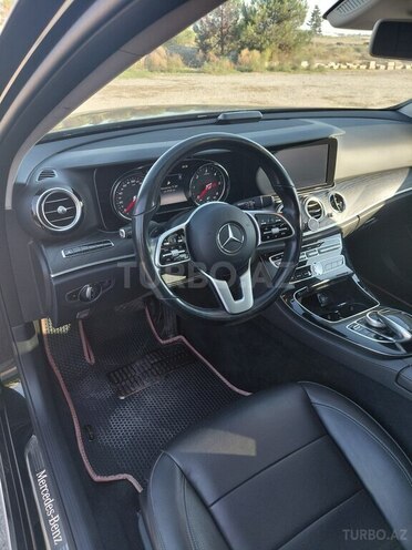 Mercedes E 220 d 2019, 200,700 km - 2.0 l - Bakı