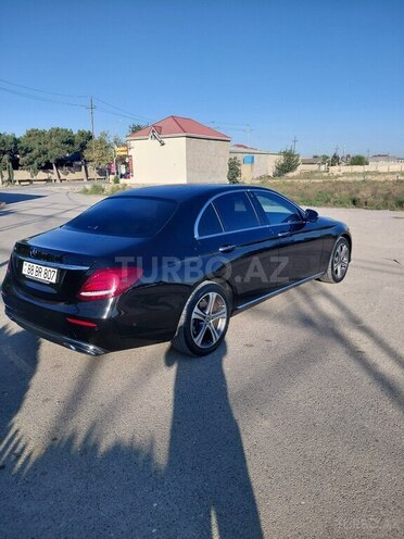 Mercedes E 220 d 2019, 200,700 km - 2.0 l - Bakı