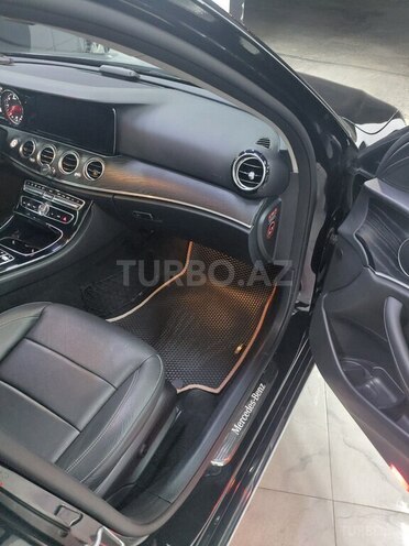 Mercedes E 220 d 2019, 200,700 km - 2.0 l - Bakı