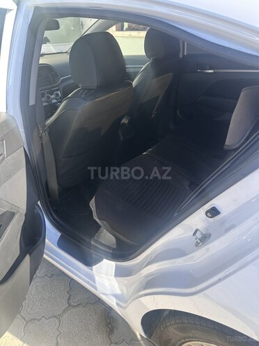 Hyundai Elantra 2019, 106,000 km - 1.6 l - Bakı
