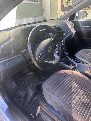 Hyundai Elantra 2019, 106,000 km - 1.6 l - Bakı