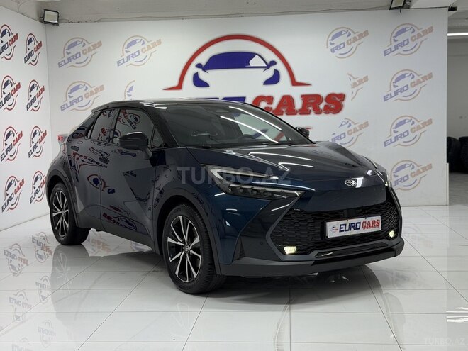 Toyota C-HR 2024, 30,000 km - 2.0 л - Bakı