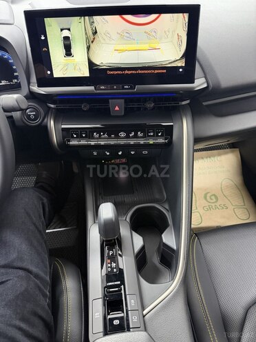 Toyota C-HR 2024, 30,000 km - 2.0 л - Bakı