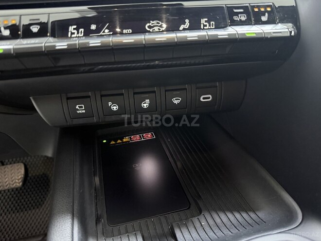 Toyota C-HR 2024, 30,000 km - 2.0 л - Bakı