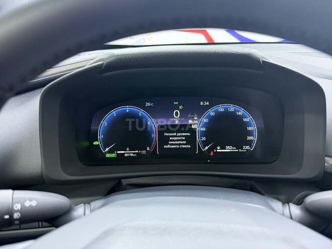 Toyota C-HR 2024, 30,000 km - 2.0 л - Bakı