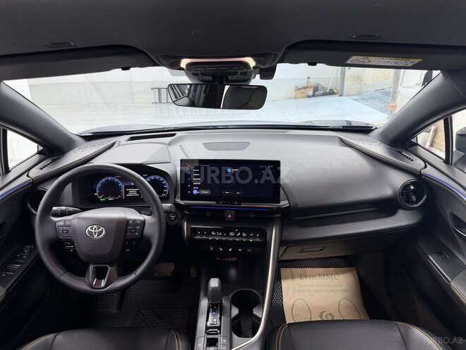 Toyota C-HR 2024, 30,000 km - 2.0 л - Bakı