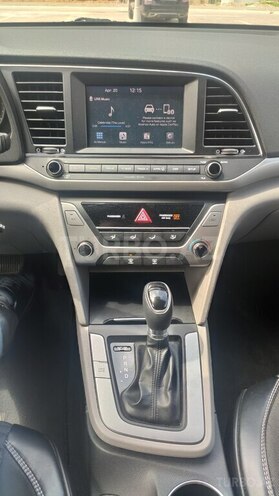 Hyundai Elantra 2017, 232,000 km - 2.0 л - Bakı