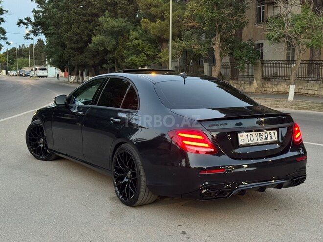 Mercedes E 300 d 2016, 230,123 km - 2.0 l - Bakı